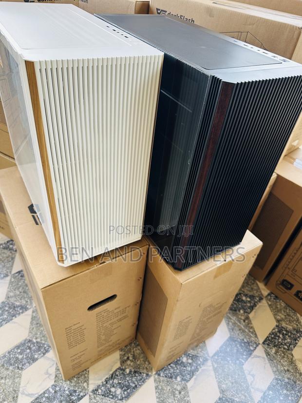 Darkflash Atx Case With 4-argb Fans · Photo 7