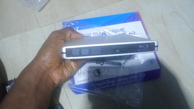 Blu-Ray Burner for Burning Jailbreak Disc and Blu-Ray Movies · Photo 3