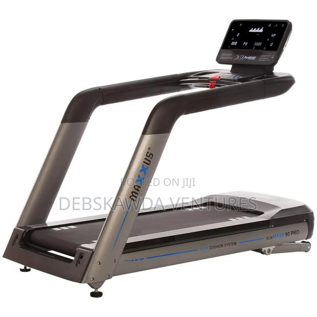 Fitness Treadmill 200kg Commercial · Photo 4