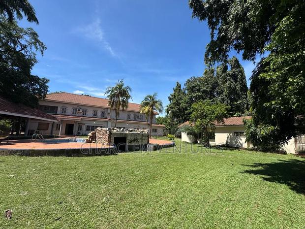 4bdrm House in Charclem Ventures, Tesano for sale · Photo 2