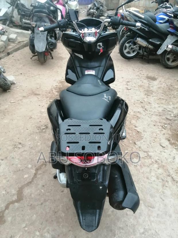 Honda 2023 Black · Photo 4