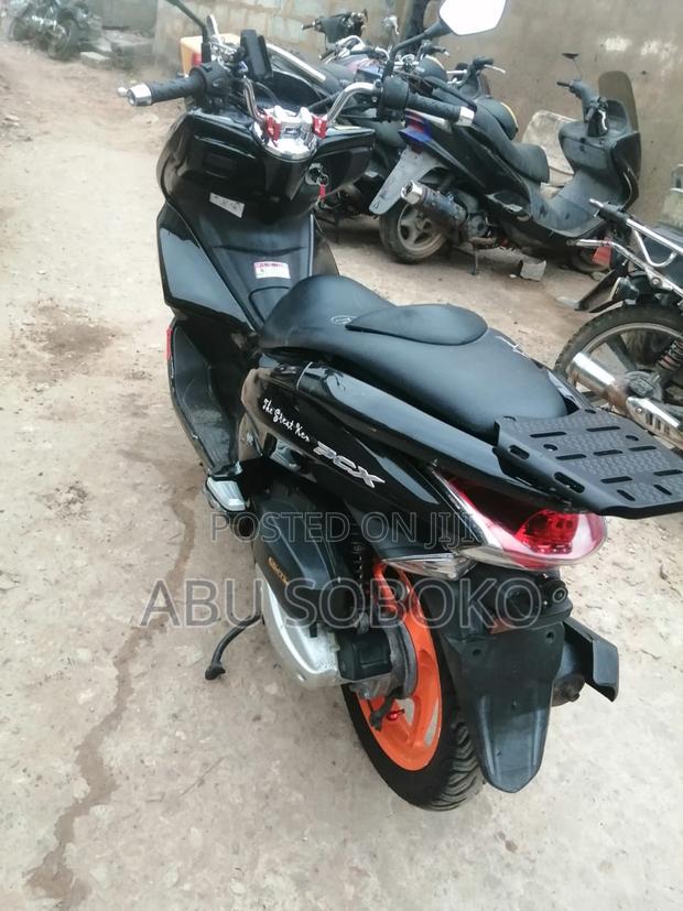 Honda 2023 Black · Photo 3