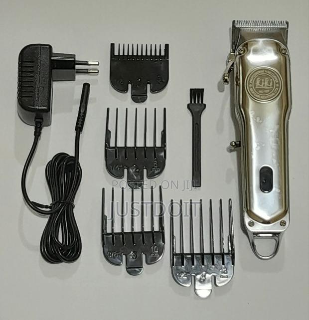 Kiki Rugged Metal Hair Clipper for Barbers and Home Use. · Photo 1