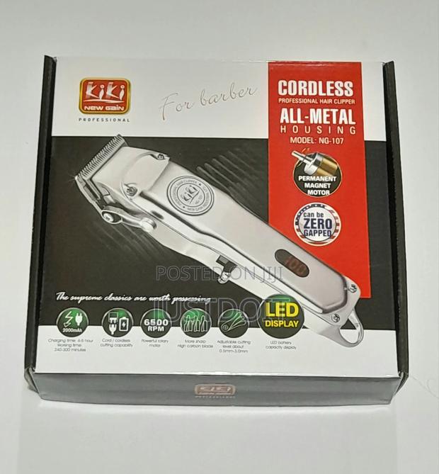 Kiki Powerful All Metal Clipper With Long Battery Life · Photo 1
