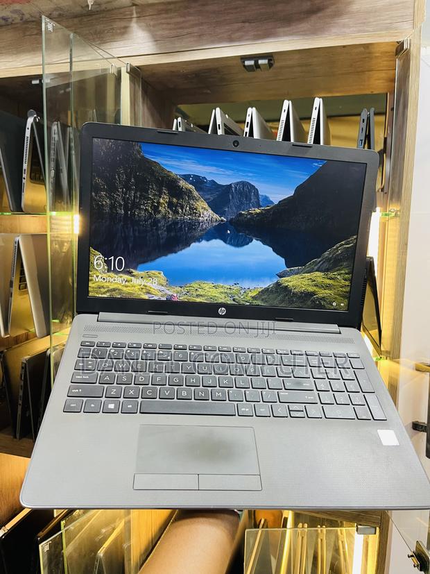 Laptop HP 250 G7 8GB Intel Core I5 HDD 1T · Photo 1