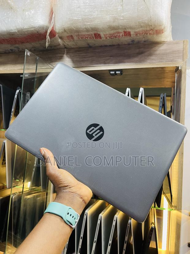 Laptop HP 250 G7 8GB Intel Core I5 HDD 1T · Photo 5
