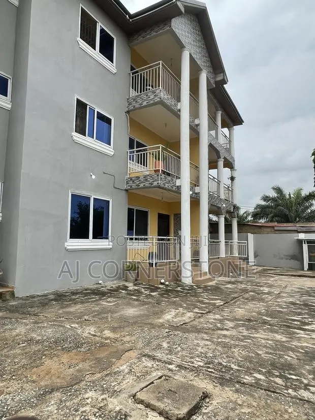 3bdrm Apartment in Amasaman for rent · Photo 1