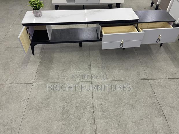 Wooden Tv Stand (With Drawers) · Photo 2