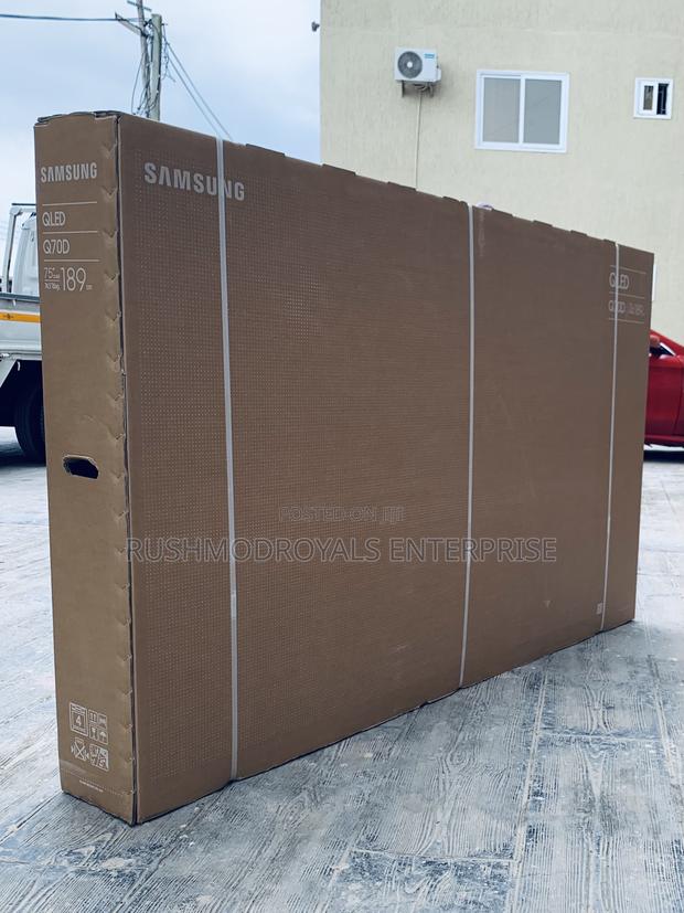 Samsung 75\" Q70d Qled Tv With Quantum Processor · Photo 2
