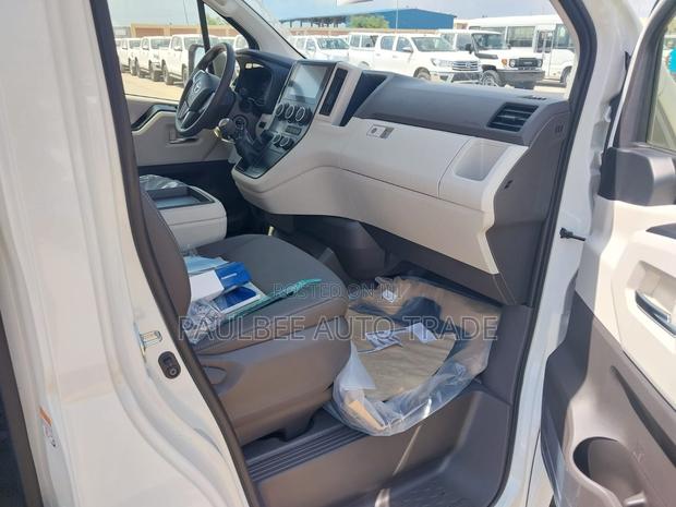 New Toyota HiAce 2024 White · Photo 2