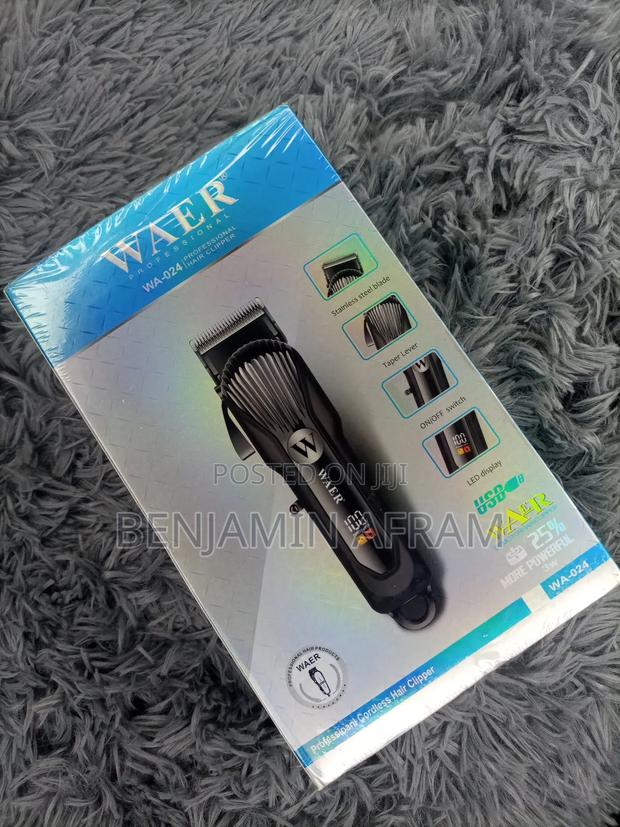 Professional Barbering Machine · Photo 1