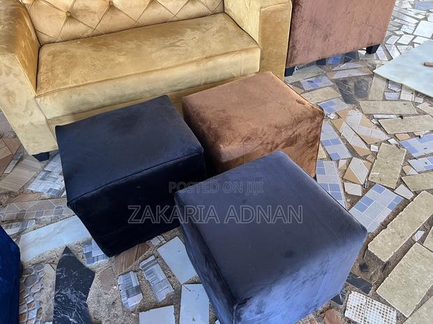 Coffee Table · Photo 2