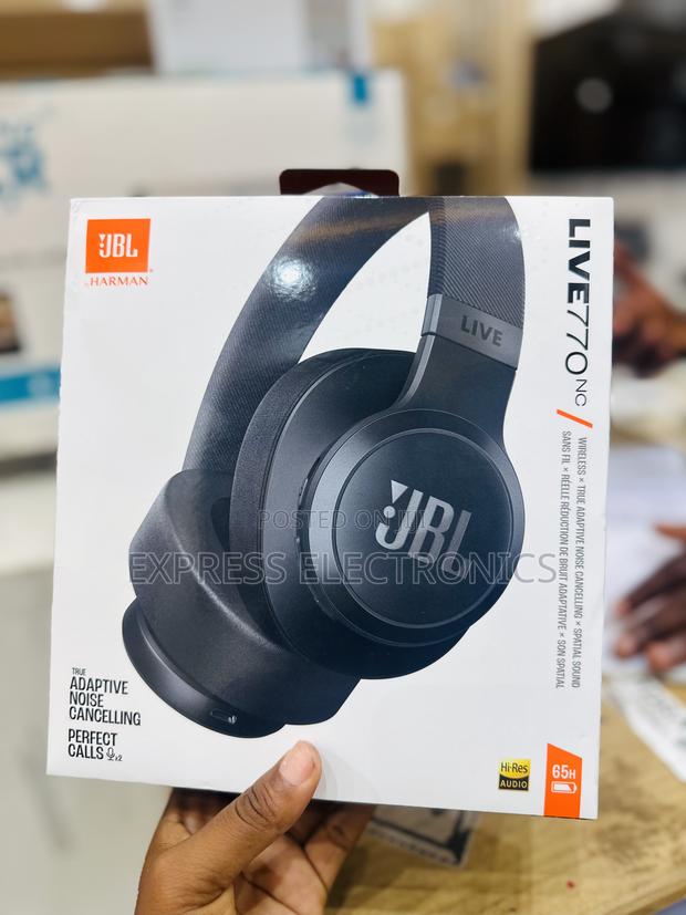 Ultra Modern Headset JBL Live 770. · Photo 1