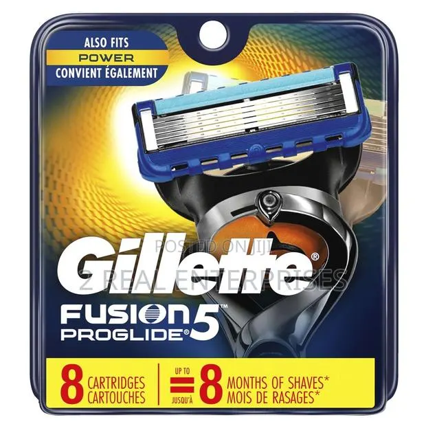 Gillette Fusion5 ProGlide Razor Blade 8 Refills · Photo 1