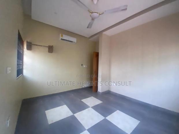 2bdrm Apartment in Dansoman, Exhibition for rent · Photo 3