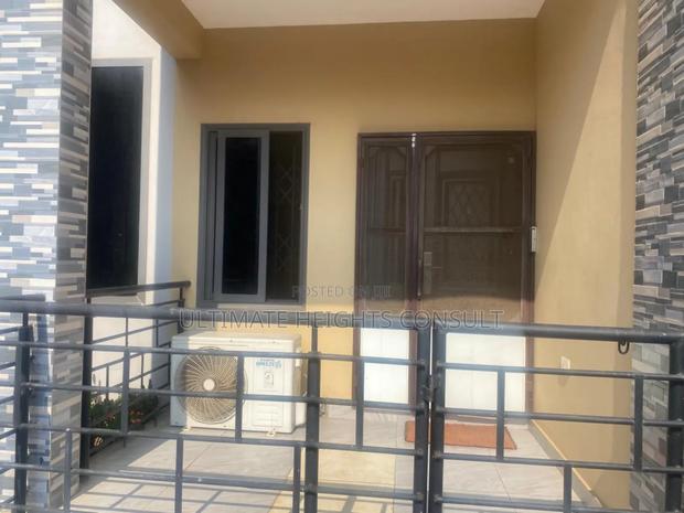 2bdrm Apartment in Dansoman, Exhibition for rent · Photo 4