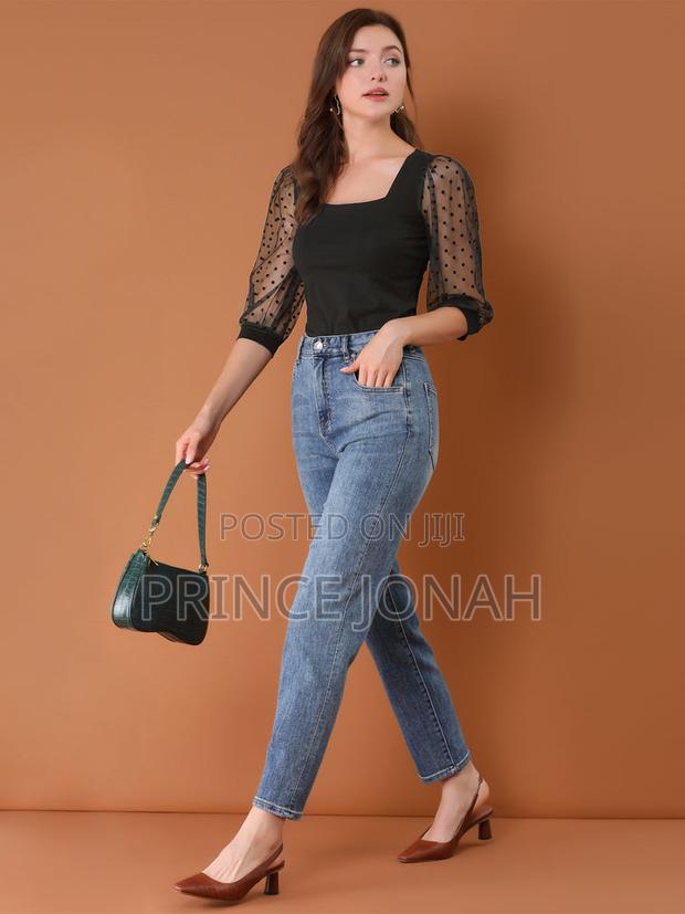 Retro Square Neck Tops Slim Fit Semi Sheer 3/4 Mesh Sleeve Top · Photo 2