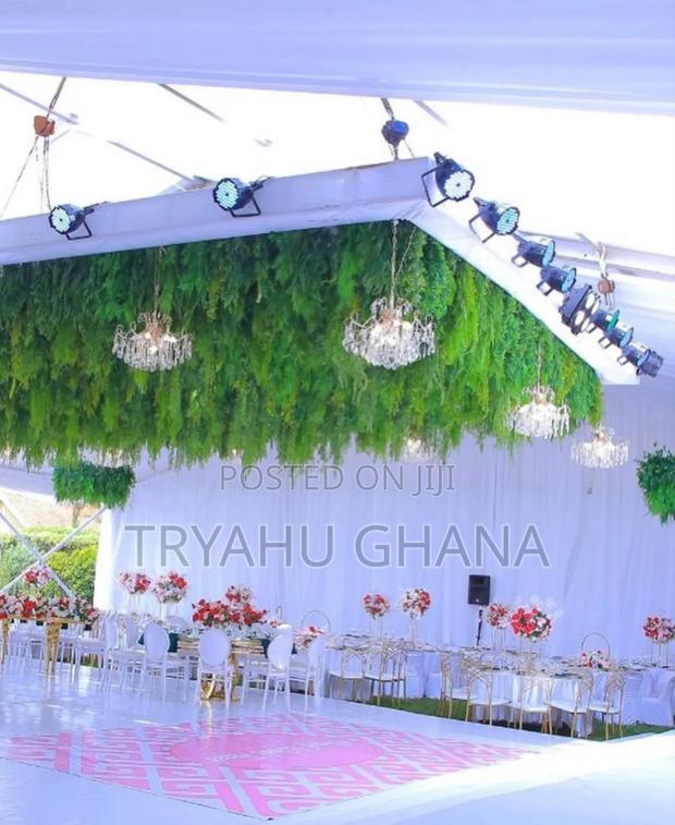 Book Us Now And Get Ready To Experience Happiness With Style · Photo 1