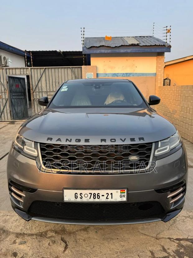Land Rover Range Rover Velar P250 HSE R-Dynamic 4x4 2018 Gray · Photo 2