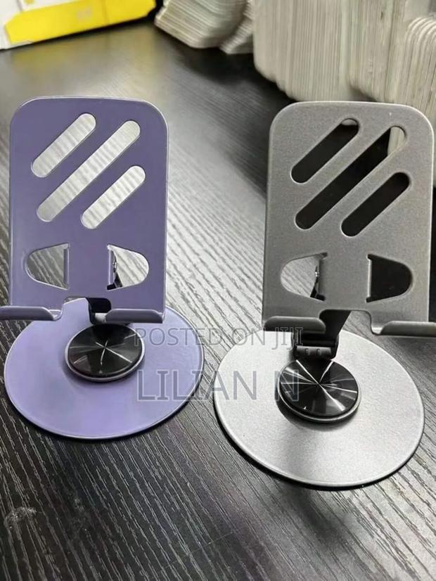 Phone Stand · Photo 2