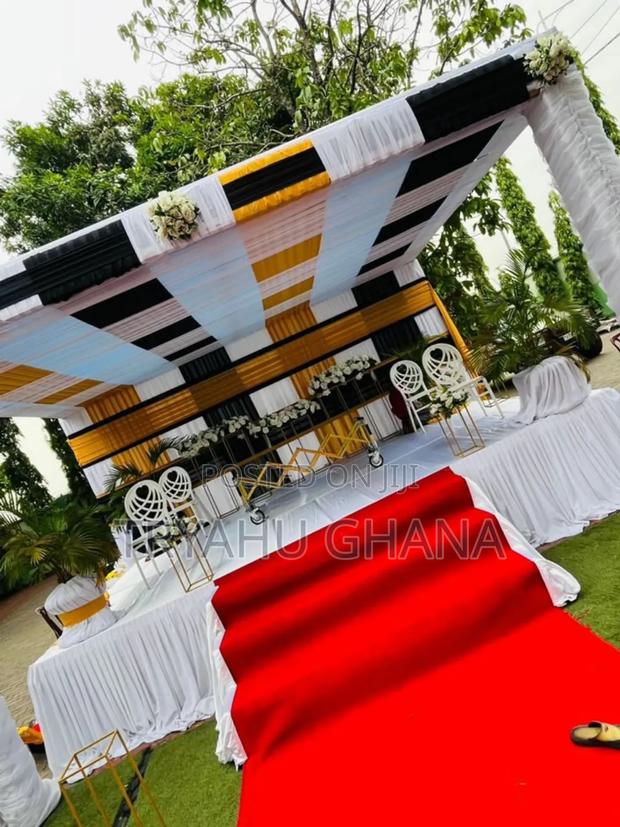 Book Us Now And Get Ready To Experience Happiness With Style · Photo 1