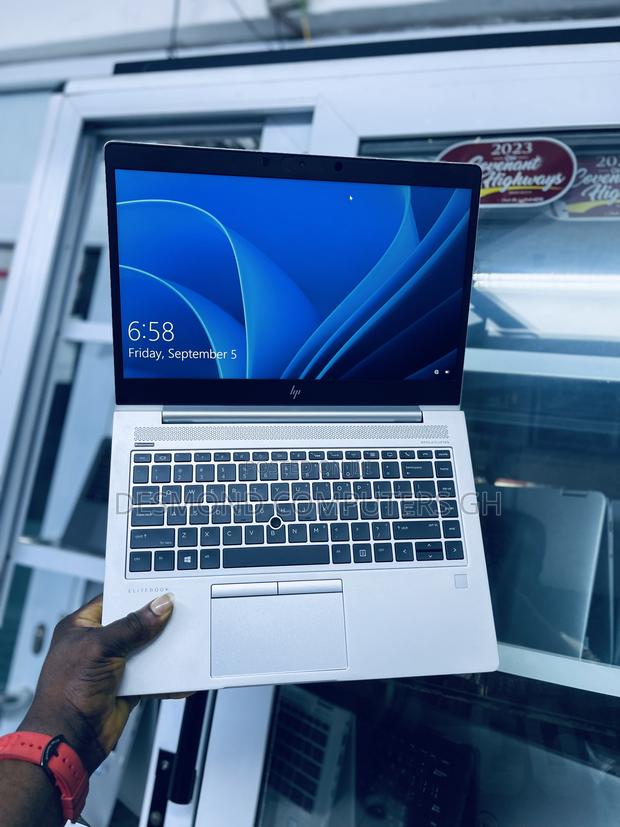 Laptop HP EliteBook 745 G6 8GB AMD Ryzen 5 SSD 256GB ยท Photo 3