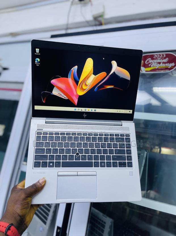 Laptop HP EliteBook 745 G6 8GB AMD Ryzen 5 SSD 256GB ยท Photo 2