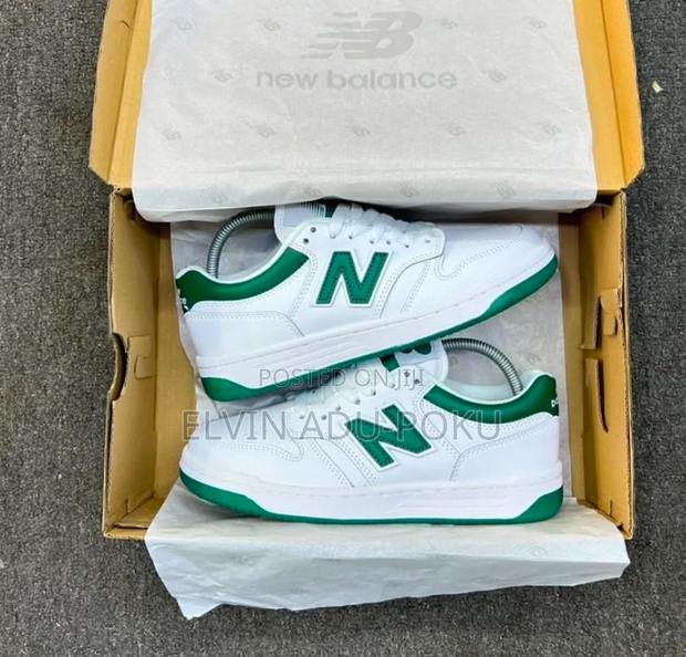 New Balance Low Sneaker “ Pine Green & White “ Sneaker · Photo 1