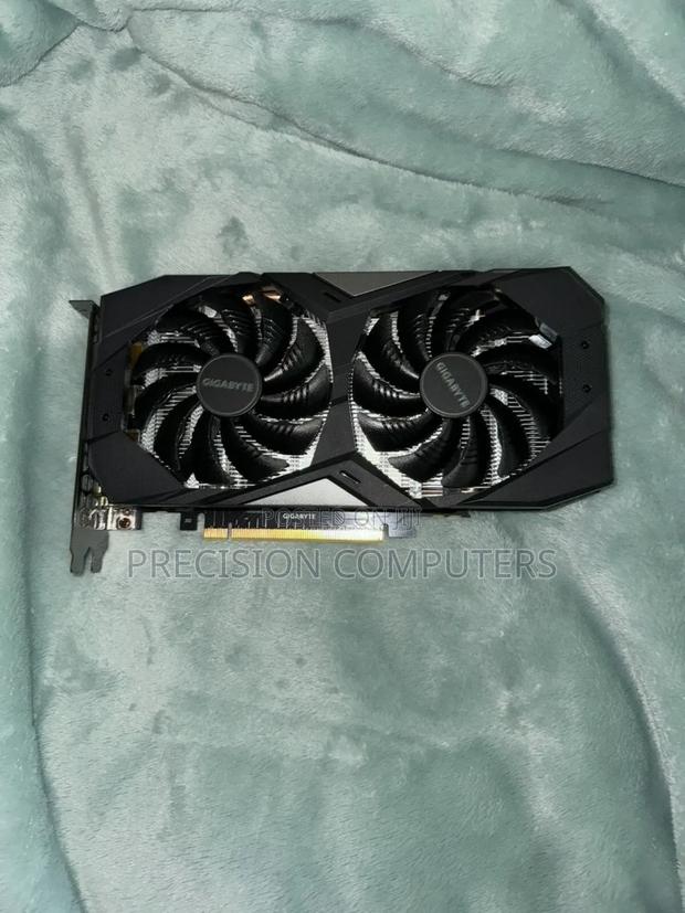 Gigabyte Gtx 1650 4gb (Non Powered) · Photo 1