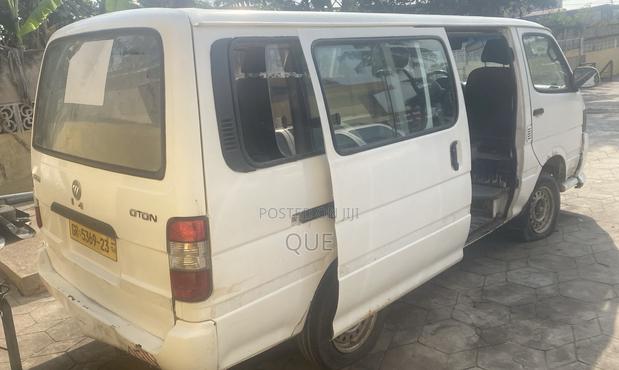 Foton C12 2013 White · Photo 5
