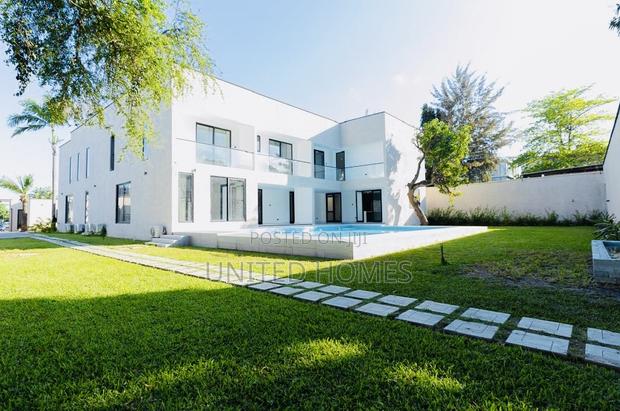 12bdrm House in Cantonments for sale · Photo 1