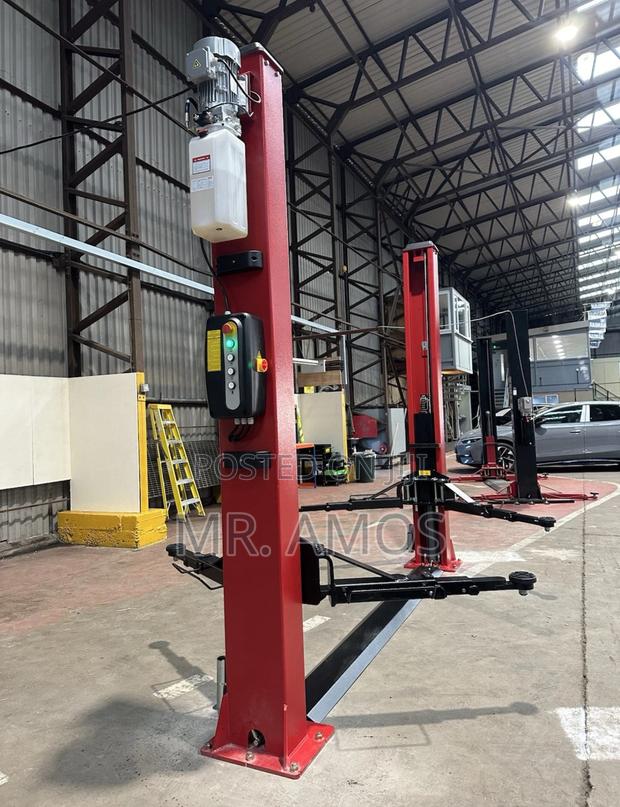 2 Posts Hydraulic Car Lift Jack With Floor Base Plate + Control Board · Photo 2