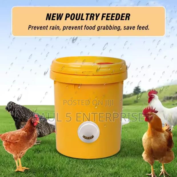 6mouth Automatic Bucket Feeder · Photo 1