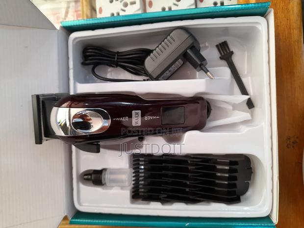 Wa-9900 Rechargeable Hair Clipper – Smooth Cut · Photo 3
