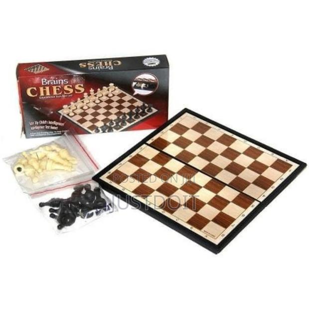 Classic Chess Board Game · Photo 2