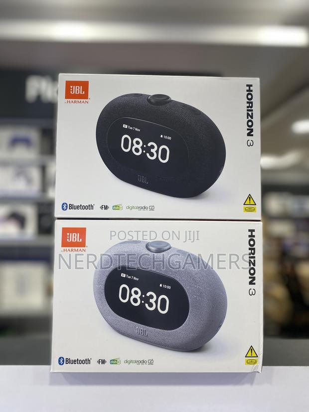 JBL Horizon 3 With Fm, Powerful JBL Pro Sound, Radio and Bluetooth · Photo 1