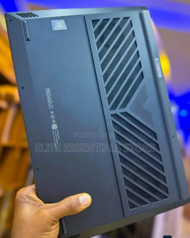 Laptop HP Victus 16 24GB Intel Core I7 SSD 512GB · Photo 3