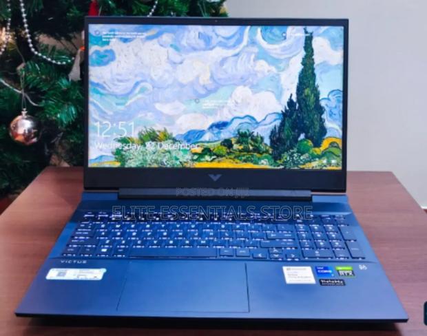 Laptop HP Victus 16 24GB Intel Core I7 SSD 512GB · Photo 1