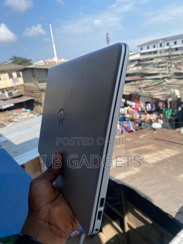 Laptop HP 15 8GB Intel Core I5 SSD 512GB · Photo 2