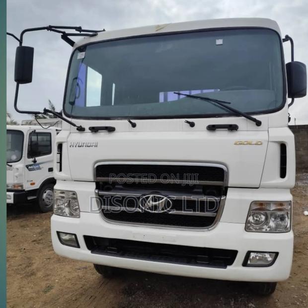 2015 Hyundai 5tons
Truck · Photo 2