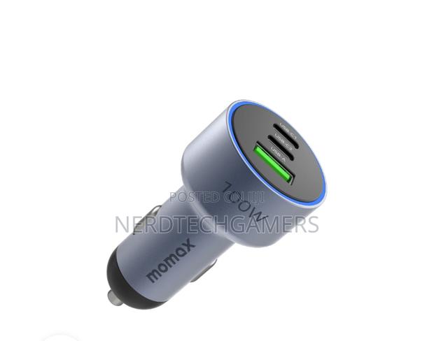 Momax 100watts Car Charger · Photo 2