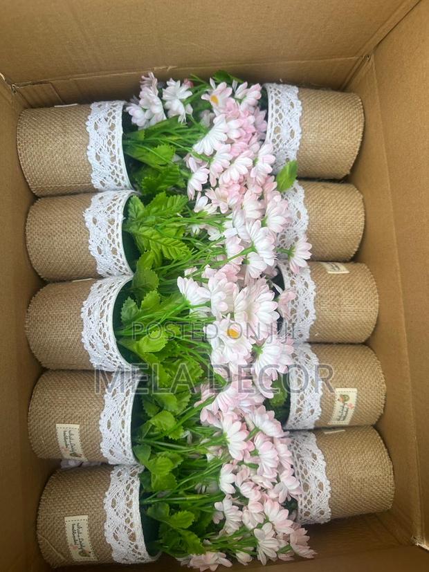 Artificial Decor Flowers · Photo 7