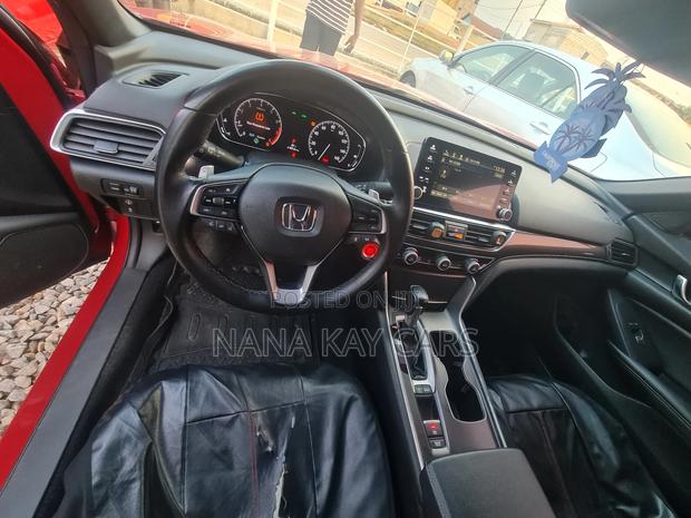 Honda Accord Sport (1.5L 4cyl Turbo CVT) 2019 Red · Photo 4