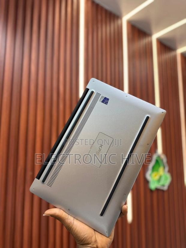 Laptop Dell XPS 13 8GB Intel Core I7 SSD 256GB · Photo 4