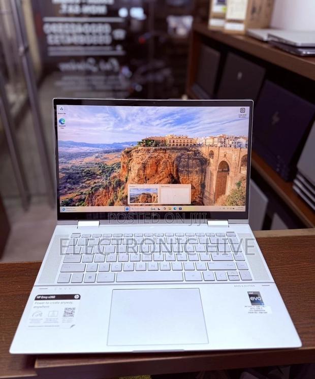 Laptop HP Envy 15 8GB Intel Core I5 SSD 256GB · Photo 1