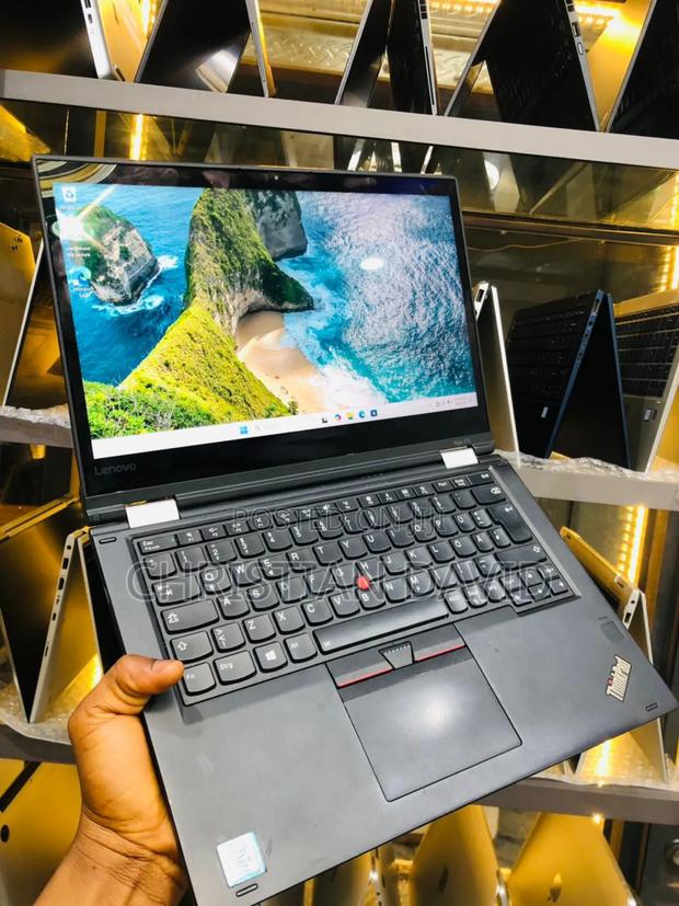 Laptop Lenovo ThinkPad Yoga 370 16GB Intel Core I5 SSD 256GB · Photo 2