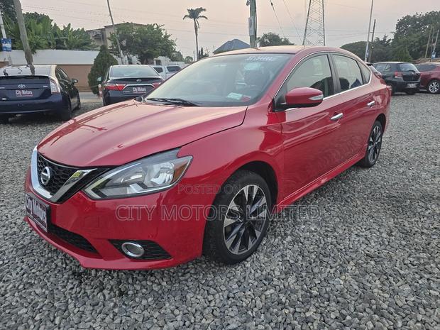 Nissan Sentra SR 2016 Burgundy · Photo 3