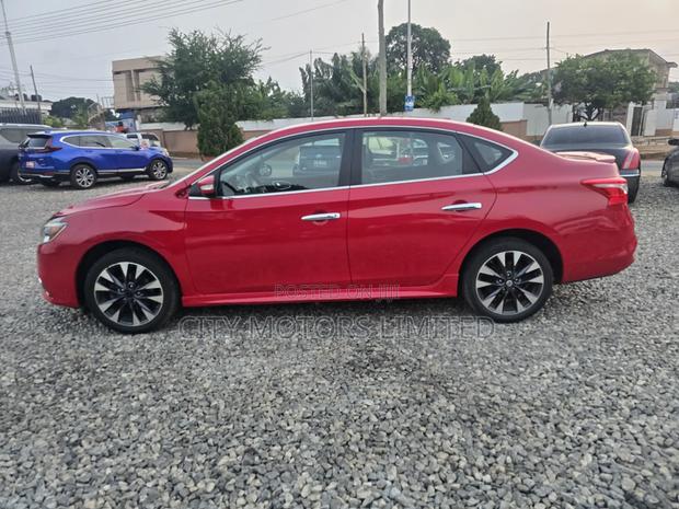 Nissan Sentra SR 2016 Burgundy · Photo 4