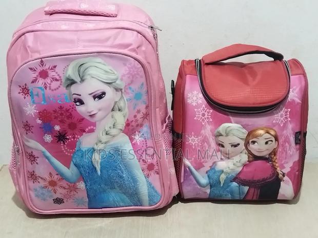 School Bag and Lunch Bag for 5 to 10 Years · Photo 4
