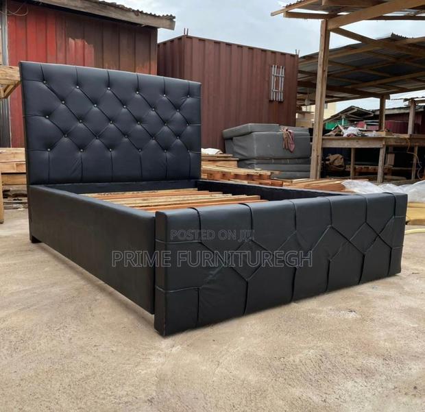Sliverwood Double Frame With Free Delivery · Photo 1